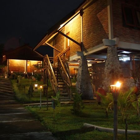 Disaster Oasis Hotel Kaliurang Luaran gambar